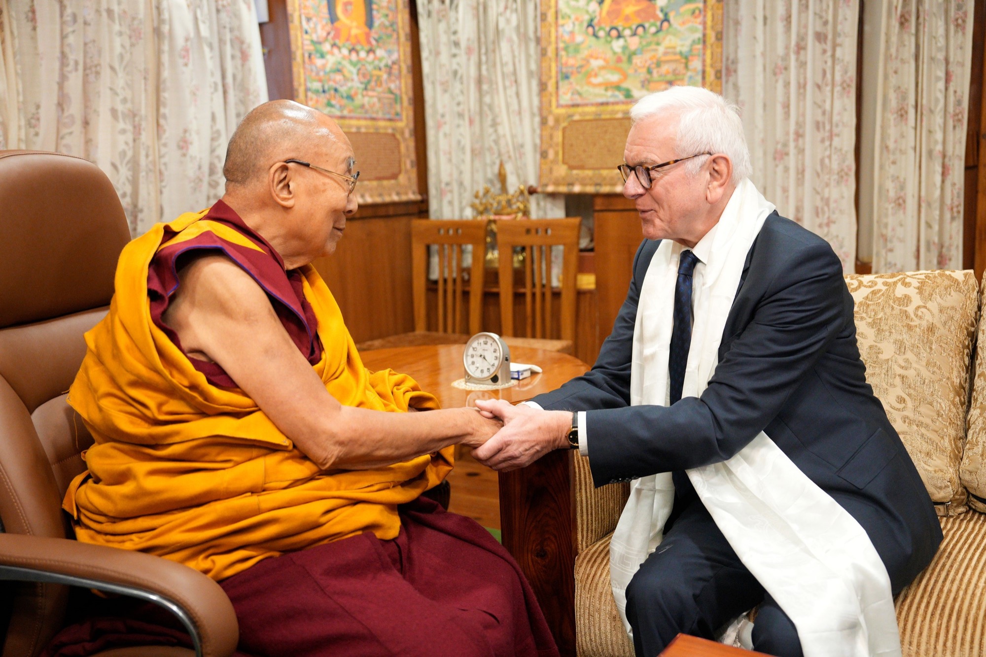 Hans-Gert Pöttering’s visit to India: Focus on Tibet and Indo-European relations